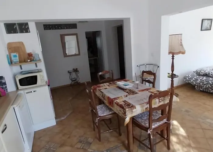 Agreable Bas De Apartment
